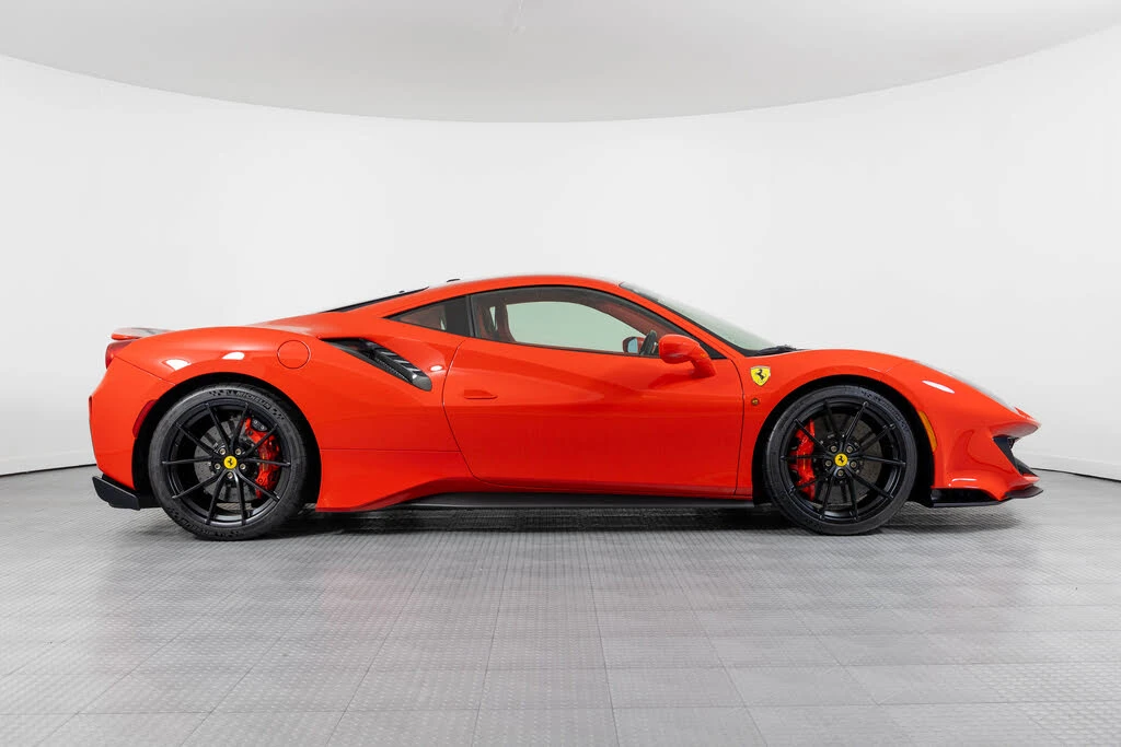 2019 Ferrari 488 Pista - Image 3 of 31