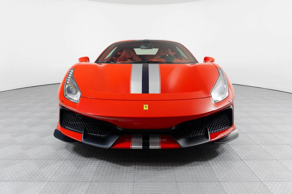 2019 Ferrari 488 Pista - Image 13 of 31