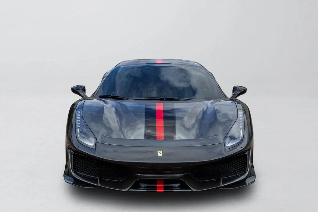 2019 Ferrari 488 Pista - Image 17 of 31