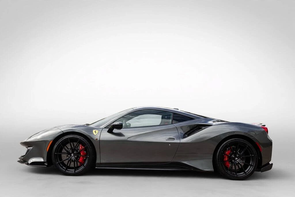 2019 Ferrari 488 Pista - Image 9 of 31