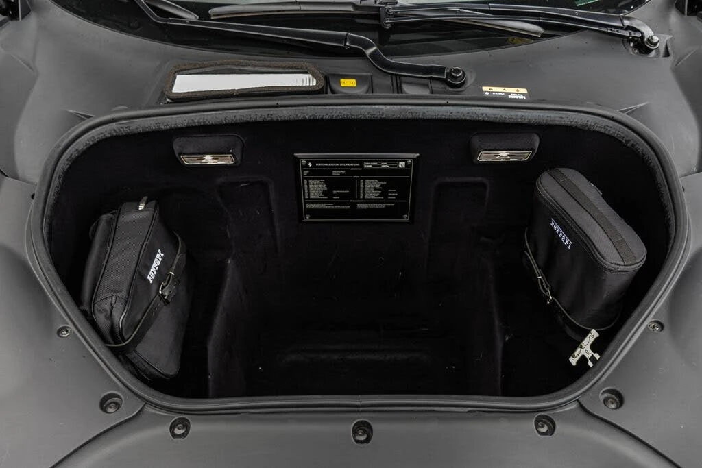 2019 Ferrari 488 Pista - Image 14 of 31