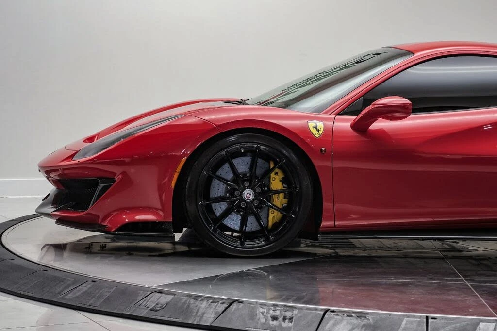 2019 Ferrari 488 Pista - Image 12 of 31