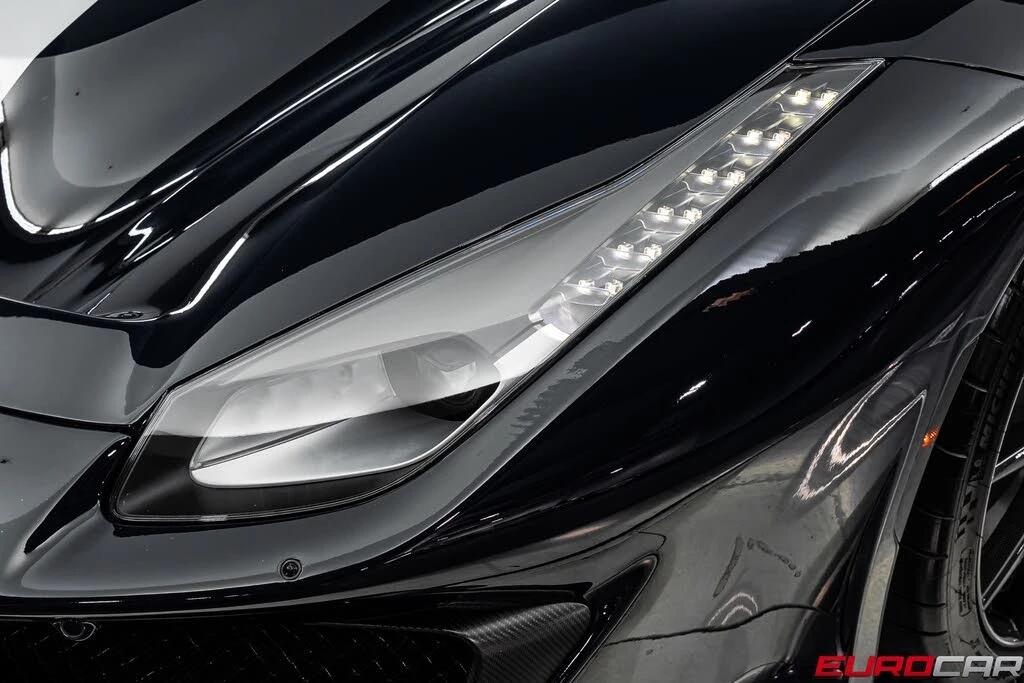 2019 Ferrari 488 Pista - Image 15 of 31