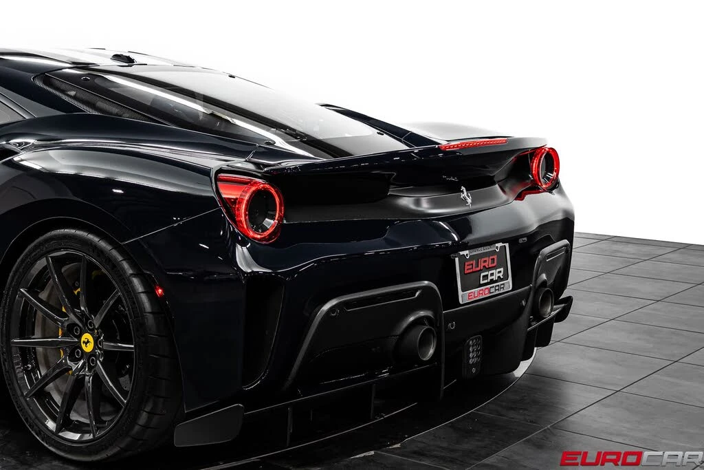 2019 Ferrari 488 Pista - Image 27 of 31