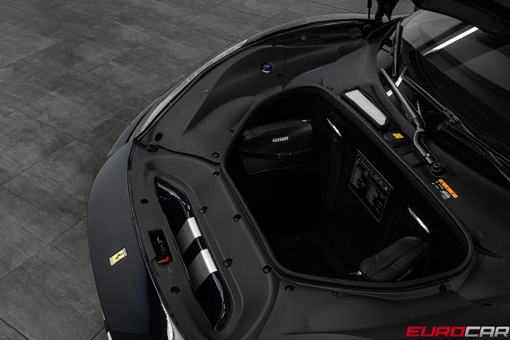 2019 Ferrari 488 Pista - Image 12 of 31