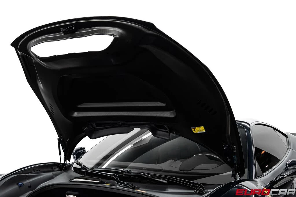 2019 Ferrari 488 Pista - Image 11 of 31