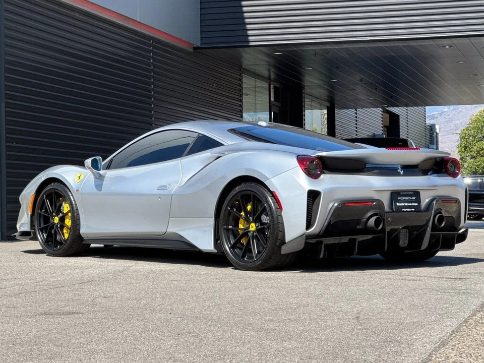 2019 Ferrari 488 Pista - Image 3 of 31