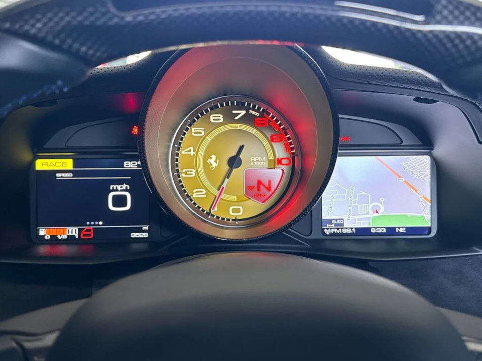 2019 Ferrari 488 Pista - Image 30 of 31