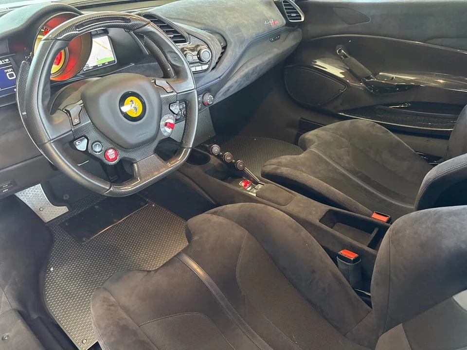 2019 Ferrari 488 Pista - Image 4 of 31
