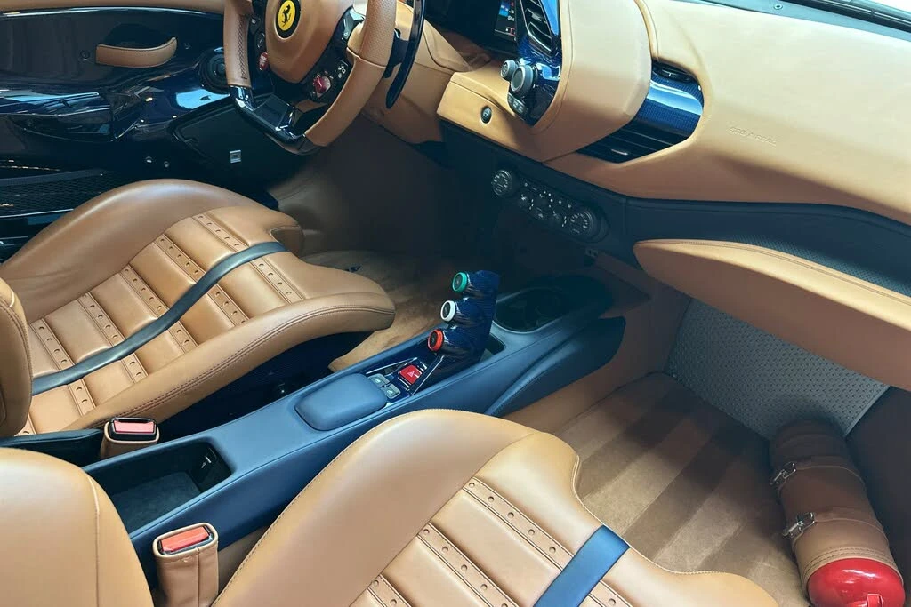 2019 Ferrari 488 Pista - Image 16 of 31