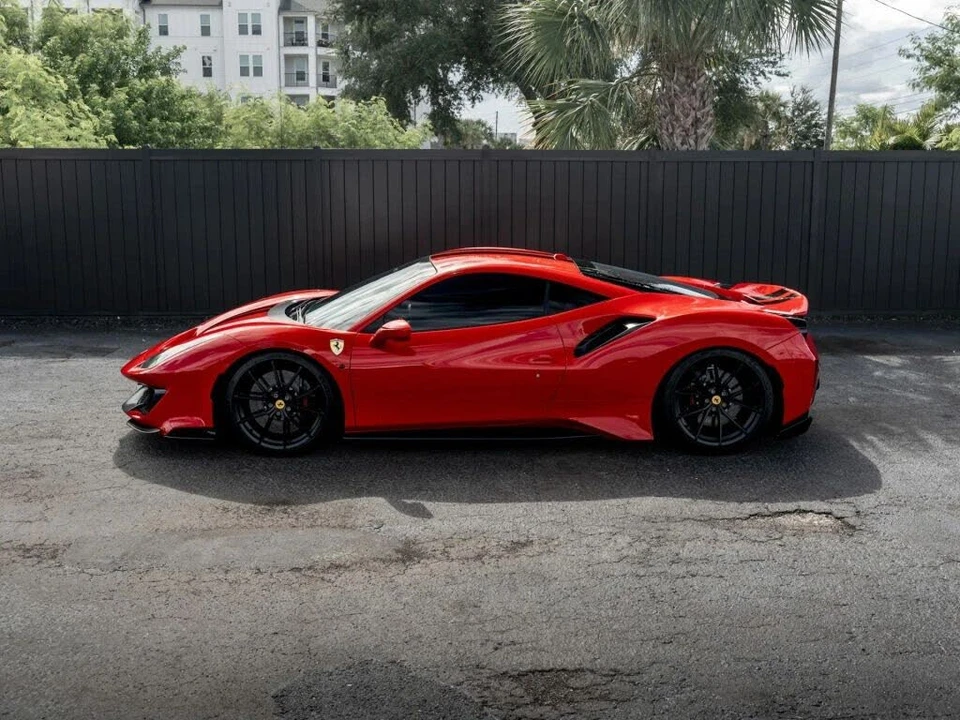 2019 Ferrari 488 Pista - Image 30 of 31