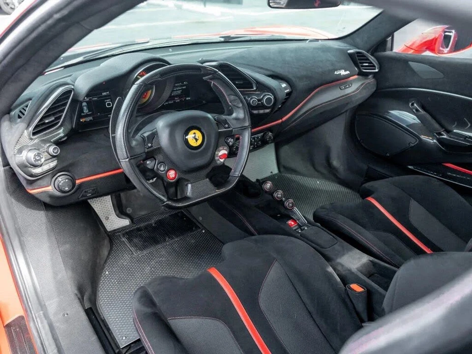 2019 Ferrari 488 Pista - Image 15 of 31