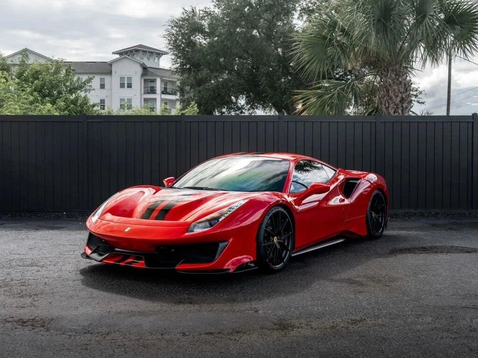2019 Ferrari 488 Pista - Image 8 of 31