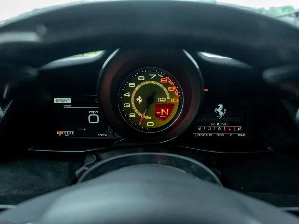 2019 Ferrari 488 Pista - Image 13 of 31