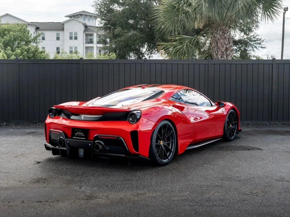 2019 Ferrari 488 Pista - Image 3 of 31