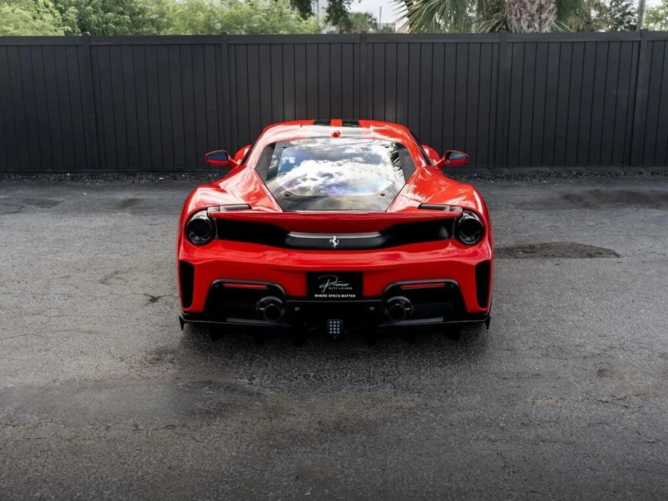 2019 Ferrari 488 Pista - Image 28 of 31