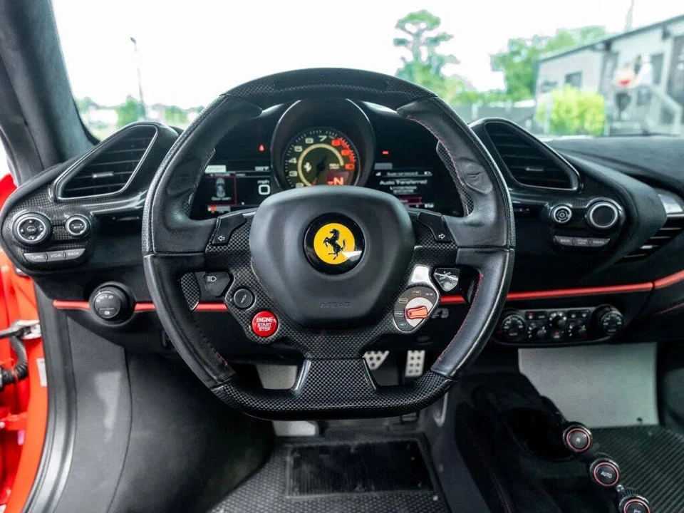 2019 Ferrari 488 Pista - Image 14 of 31