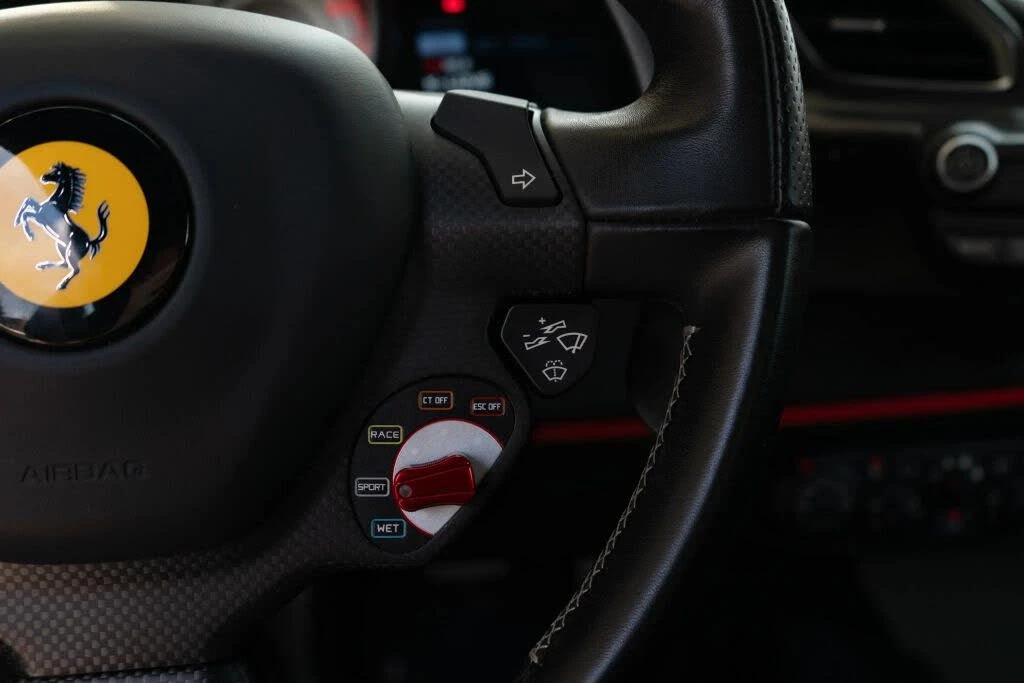 2019 Ferrari 488 Pista - Image 21 of 31