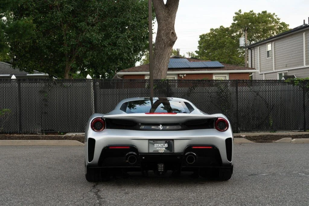 2019 Ferrari 488 Pista - Image 11 of 31