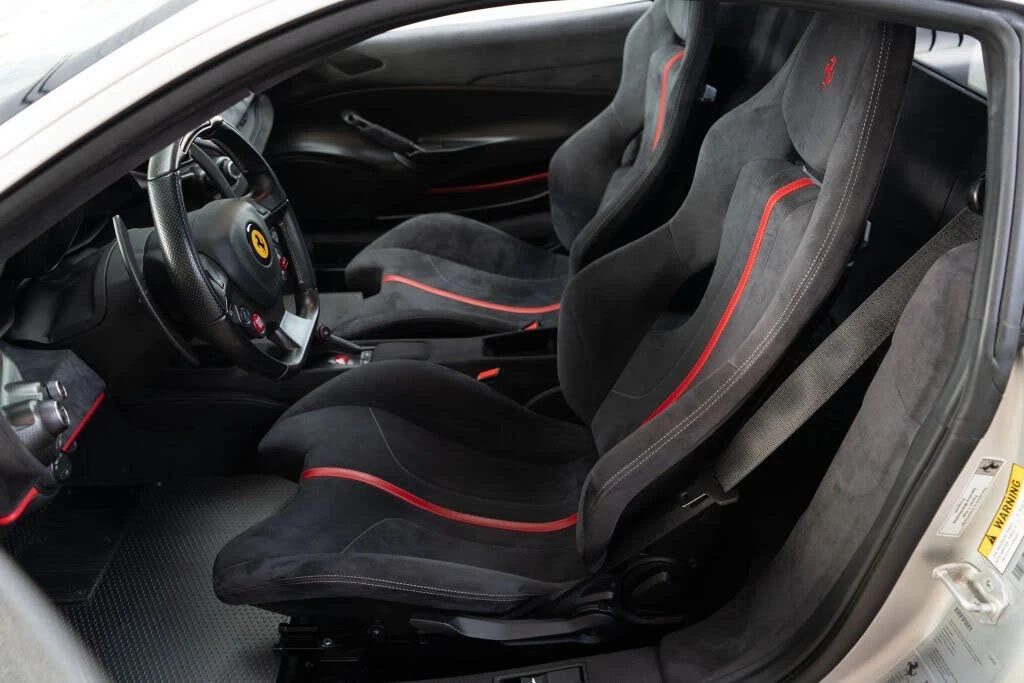 2019 Ferrari 488 Pista - Image 15 of 31