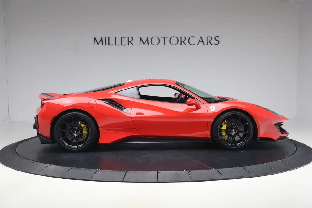 2019 Ferrari 488 Pista - Image 9 of 31