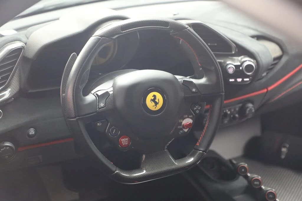 2019 Ferrari 488 Pista - Image 19 of 31