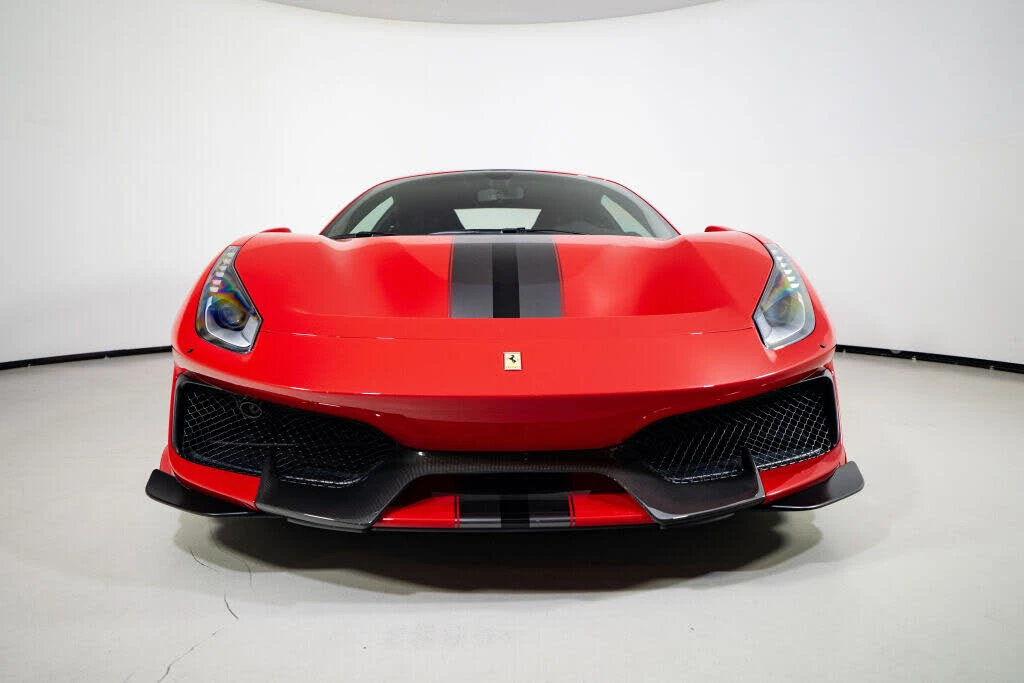 2019 Ferrari 488 Pista - Image 4 of 31