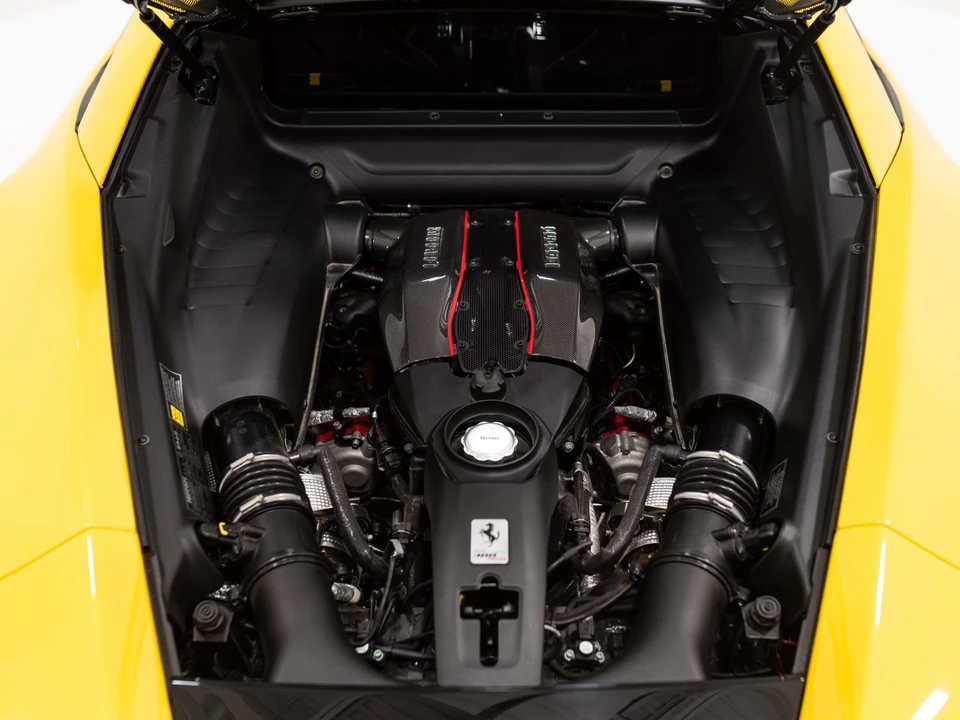 2019 Ferrari 488 Pista - Image 17 of 21