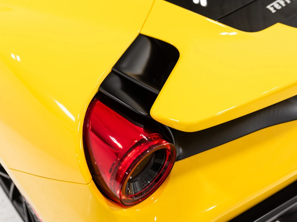 2019 Ferrari 488 Pista - Image 16 of 21