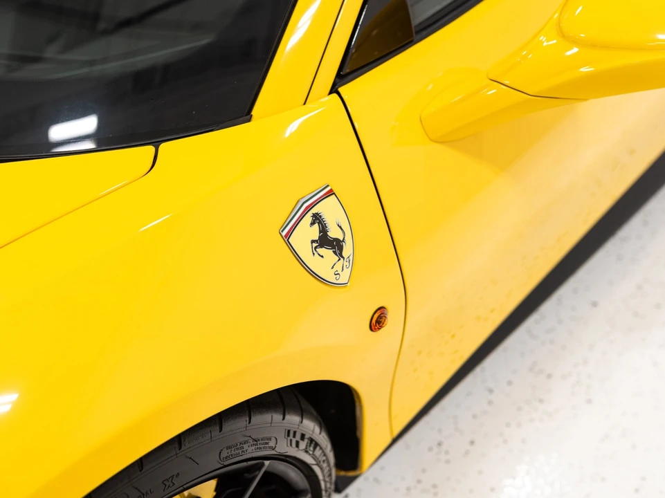 2019 Ferrari 488 Pista - Image 7 of 21