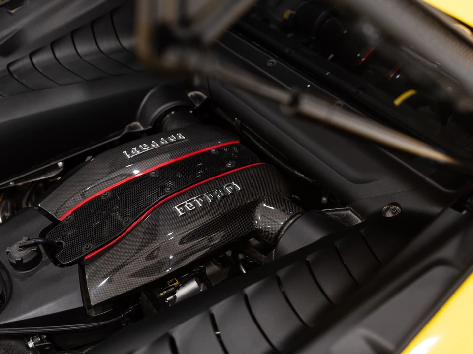 2019 Ferrari 488 Pista - Image 20 of 21