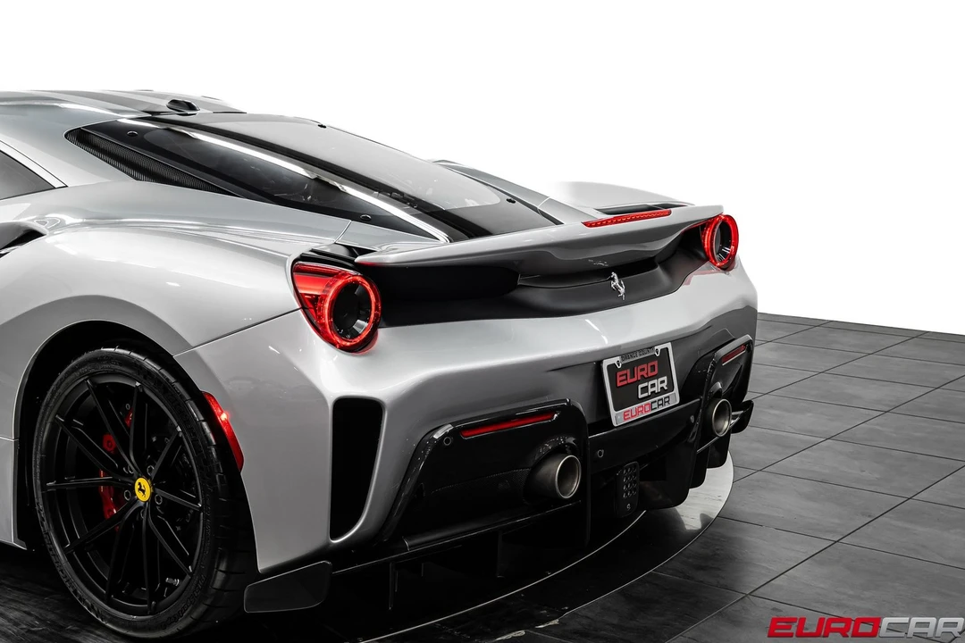 2019 Ferrari 488 Pista - Image 21 of 31