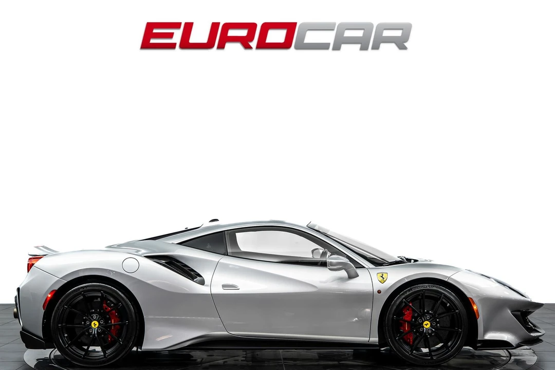 2019 Ferrari 488 Pista - Image 6 of 31