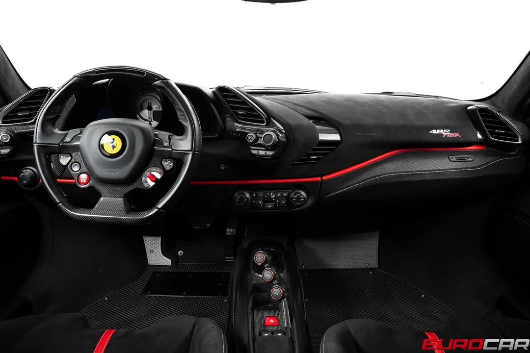 2019 Ferrari 488 Pista - Image 31 of 31
