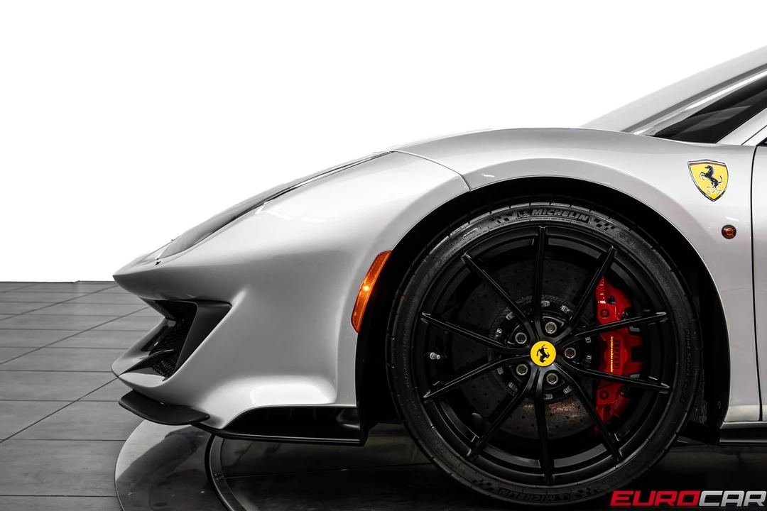 2019 Ferrari 488 Pista - Image 16 of 31