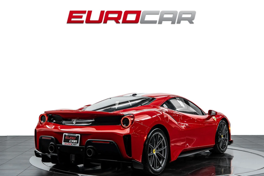 2019 Ferrari 488 Pista - Image 5 of 31