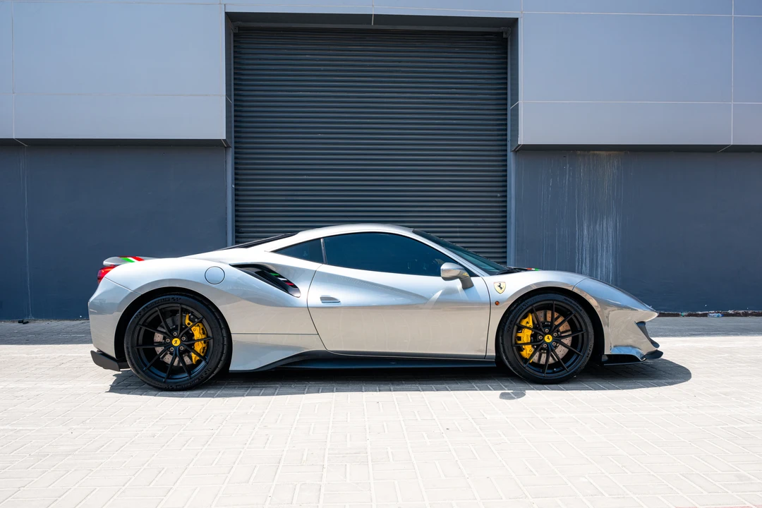 2019 Ferrari 488 Pista - Image 6 of 31