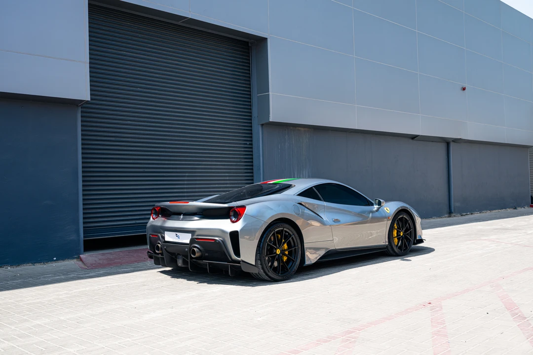 2019 Ferrari 488 Pista - Image 7 of 31