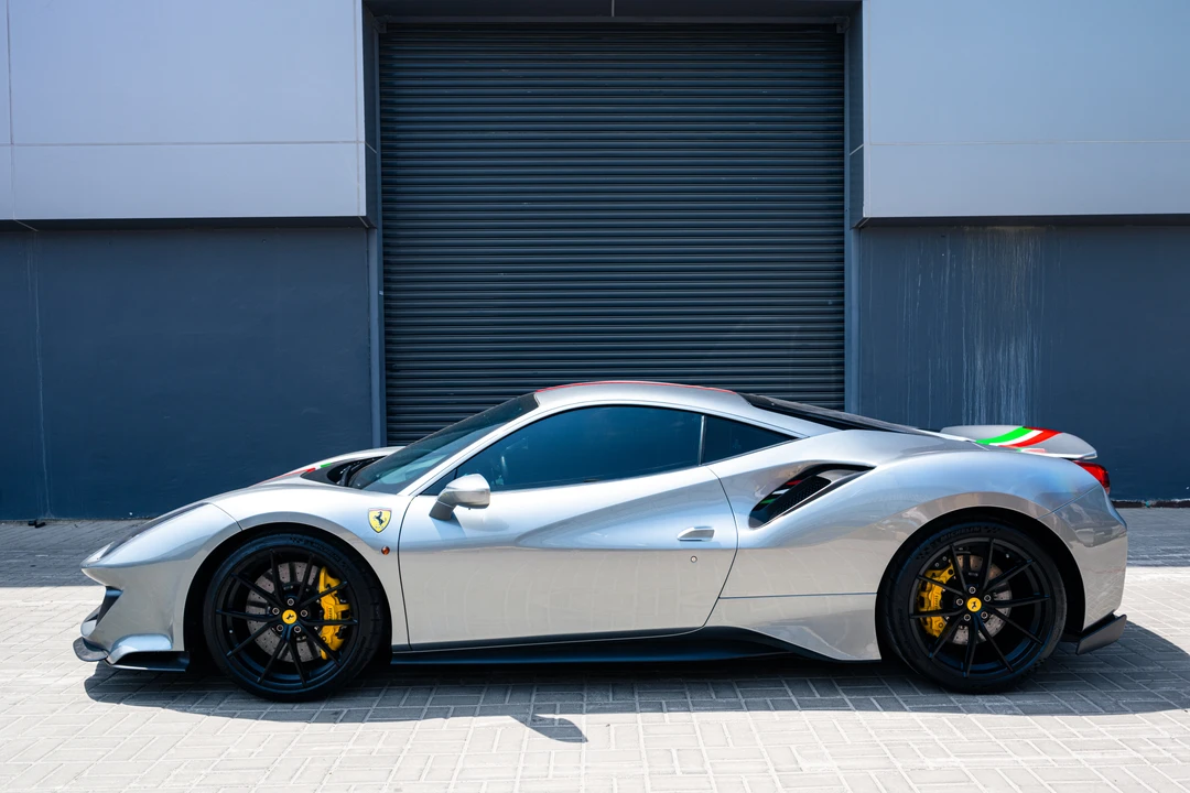 2019 Ferrari 488 Pista - Image 23 of 31