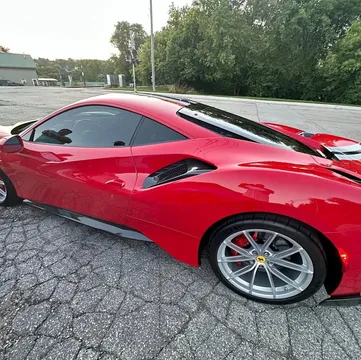 2019 Ferrari 488 Pista