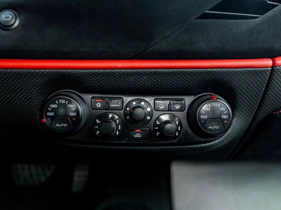 2019 Ferrari 488 Pista - Image 12 of 20
