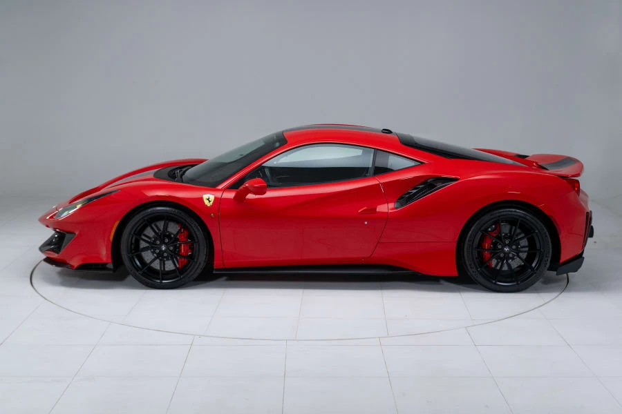 2019 Ferrari 488 Pista - Image 2 of 31