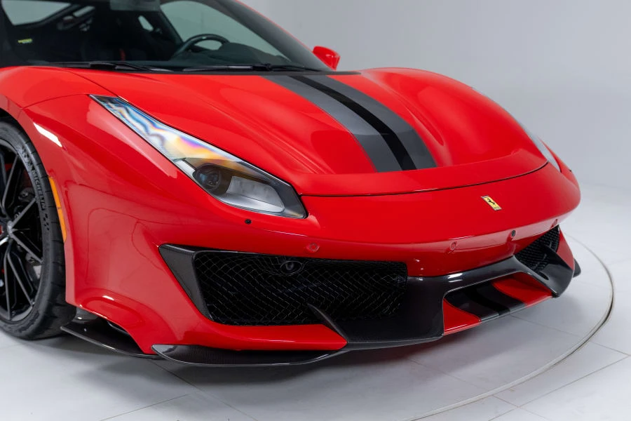 2019 Ferrari 488 Pista - Image 17 of 31