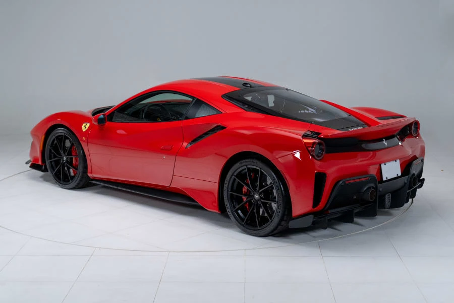 2019 Ferrari 488 Pista - Image 3 of 31
