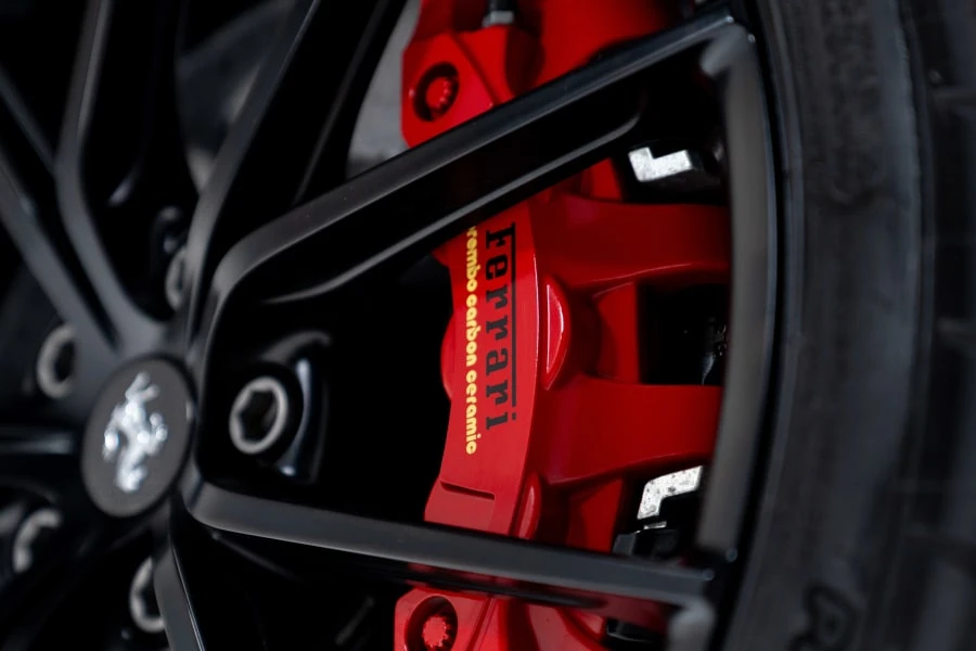 2019 Ferrari 488 Pista - Image 7 of 31