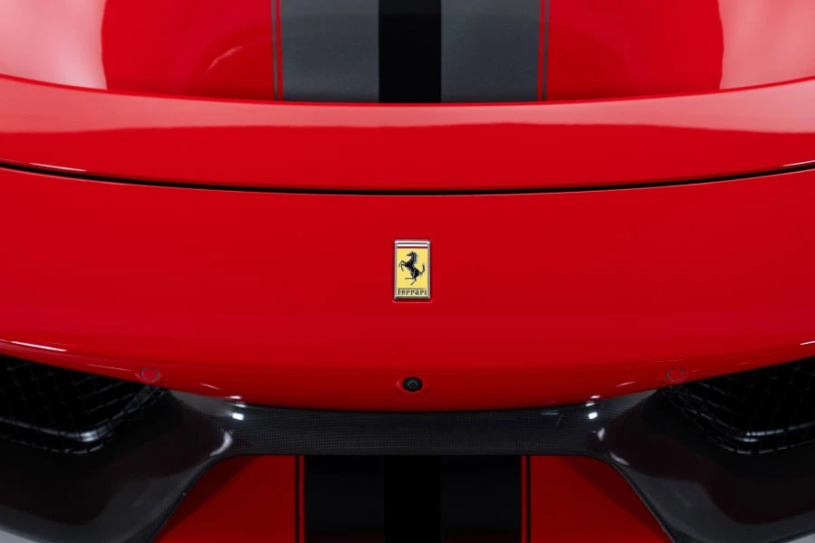 2019 Ferrari 488 Pista - Image 10 of 31