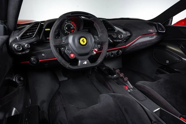 2019 Ferrari 488 Pista - Image 5 of 31