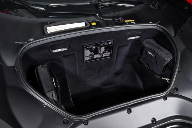 2019 Ferrari 488 Pista - Image 18 of 31