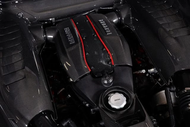 2019 Ferrari 488 Pista - Image 11 of 31