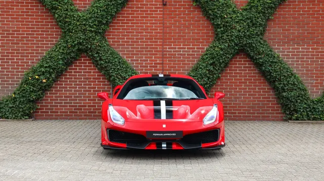 2019 Ferrari 488 Pista